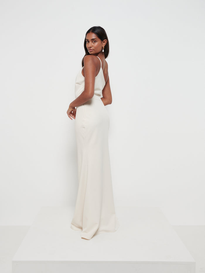 Sachi Is 5’7” & Wears Size UK 8|Amelia Crepe Maxi Bridesmaid Dress - Champagne
