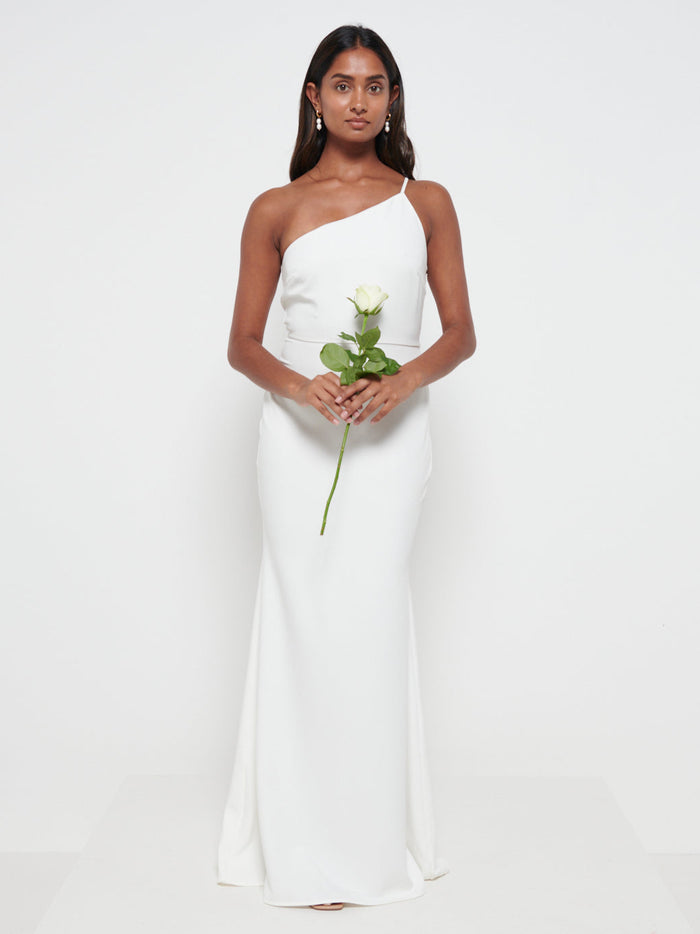 Sachi Is 5’7” & Wears Size UK 8|Amelia Crepe Maxi Dress - Ivory