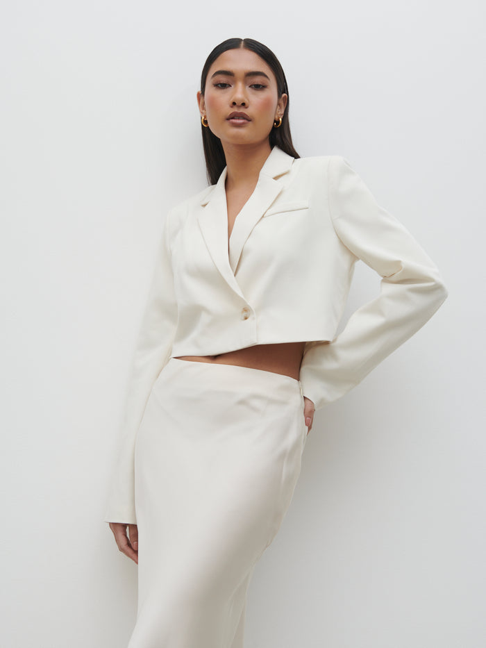 Candy Is 5'6" & Wears Size UK 8|Breya Cropped Blazer - Oyster