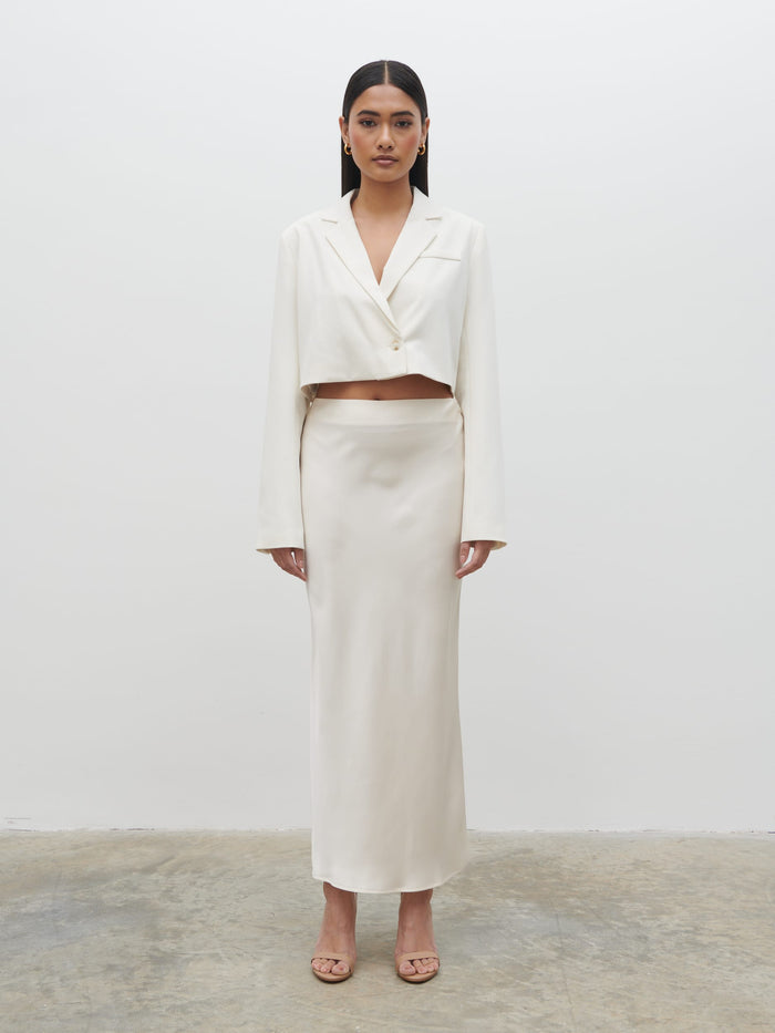 Candy Is 5'6" & Wears Size UK 8|Breya Cropped Blazer - Oyster