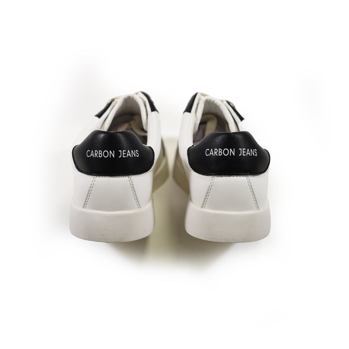 Heel view of Urban Streetwear Sneakers in white leather featuring black Carbon Jeans branding on the back tab.