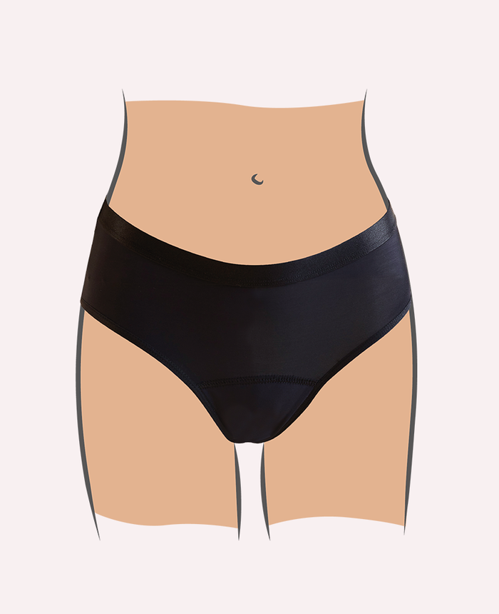 Culotte premières règles protection hygiénique vue de face, confortable et ultra absorbante en coton bio, simple d'utilisation, pour les jeunes filles