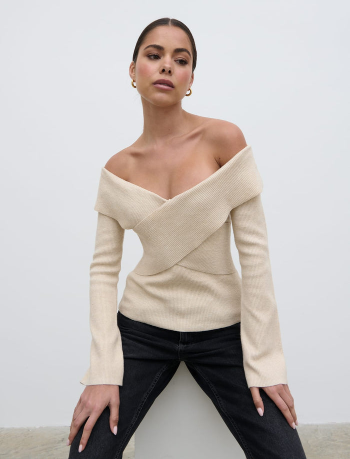 Elissa Is 5'8.5" & Wears Size UK S|Daphne Cross Over Knit Top - Cream