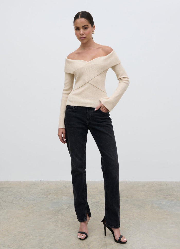 Elissa Is 5'8.5" & Wears Size UK S|Daphne Cross Over Knit Top - Cream