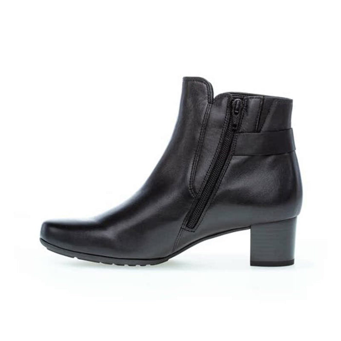 Women’s black leather heeled ankle boots with side zipper and low block heel