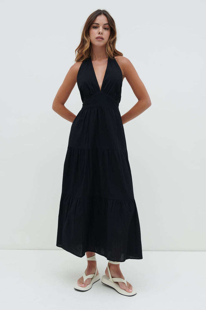 Elissa Is 5'8.5" & Wears Size UK 8|Gabrielle Halterneck Midaxi Dress - Black