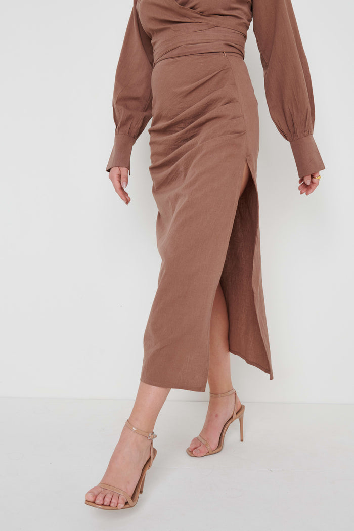 Freya Is 5'9" & Wears Size UK 8|Harrie Ruched Skirt - Brown
