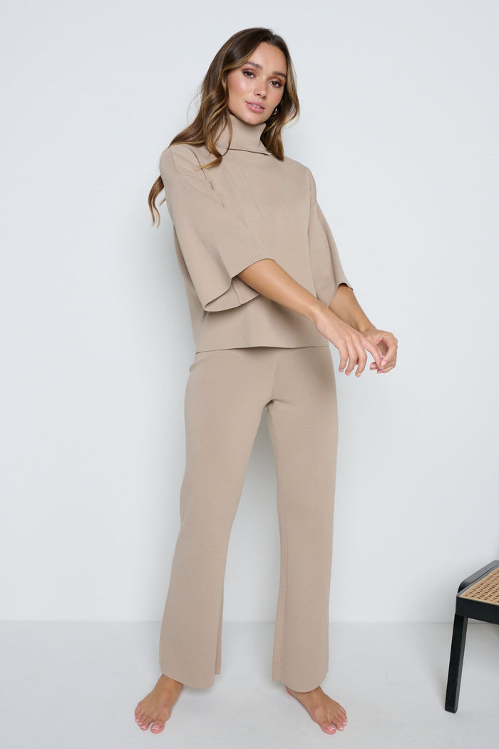 Model Wears Size UK S|Hayden Kimono Sleeve Jumper - Beige