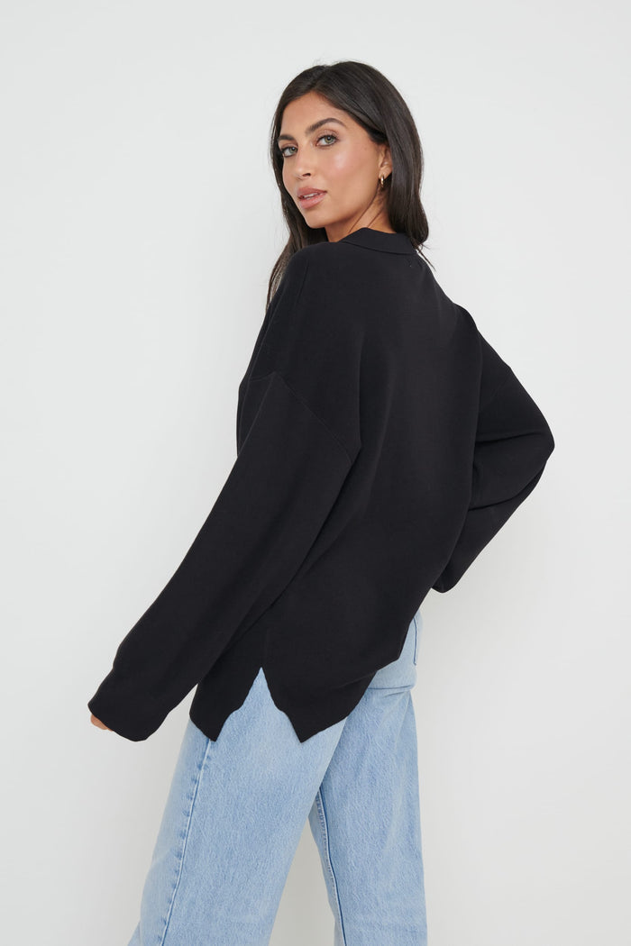 Lygia Is 5'9" & Wears Size UK S|Hayden Oversized Knit Jumper - Black