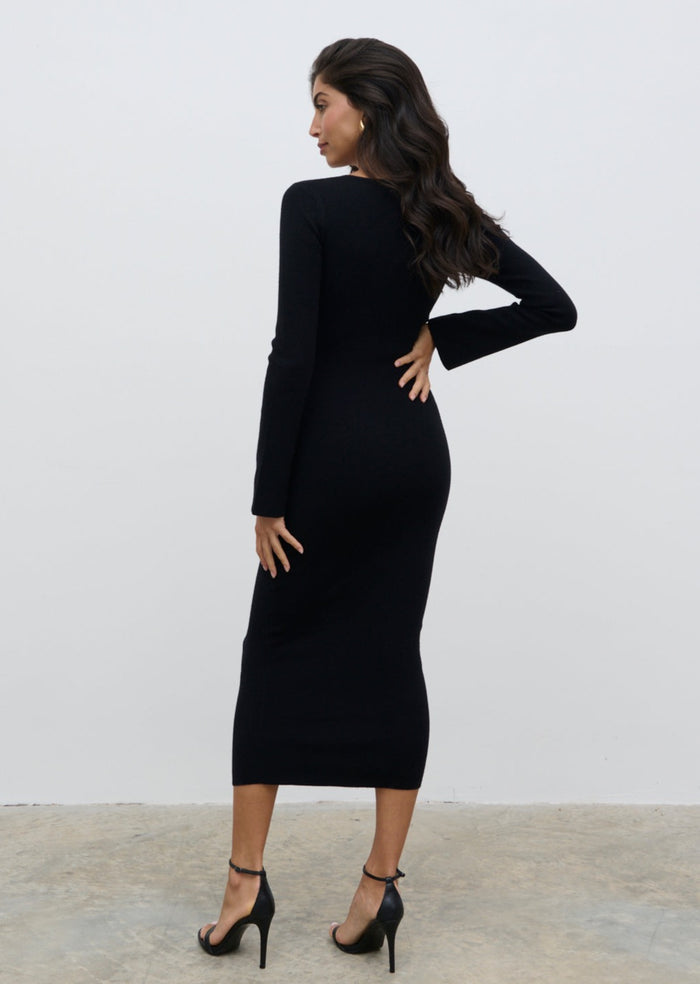 Lygia Is 5'9" & Wears Size UK S|Jacklin Wrap Midaxi Dress - Black