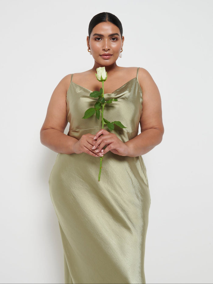 Romi Is 5'6.5" & Wears Size UK 18|Keisha Maxi Bridesmaid Dress Curve - Matte Olive