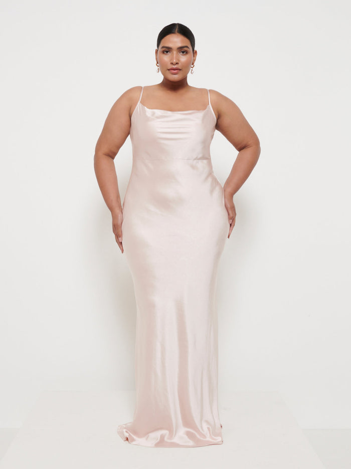Souki Is 5'8" & Wears Size UK 18|Keisha Maxi Bridesmaid Dress Curve - Matte True Blush