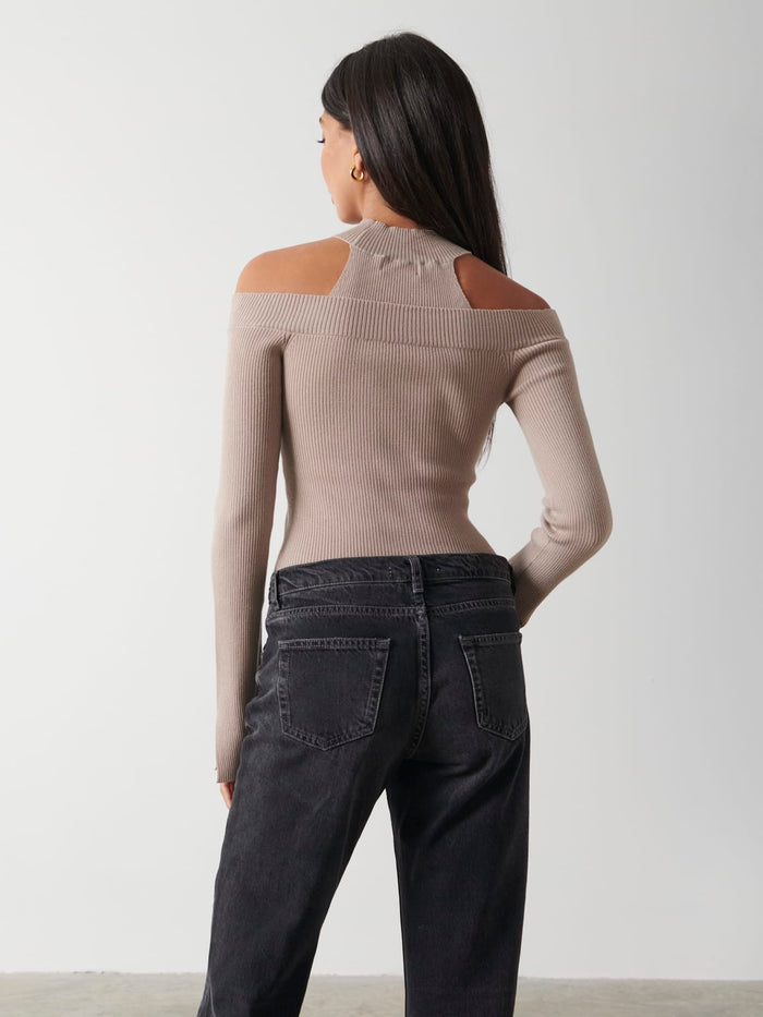 Lygia Is 5'9" & Wears Size UK S|Kennedy Cut Out Knit Top - Taupe