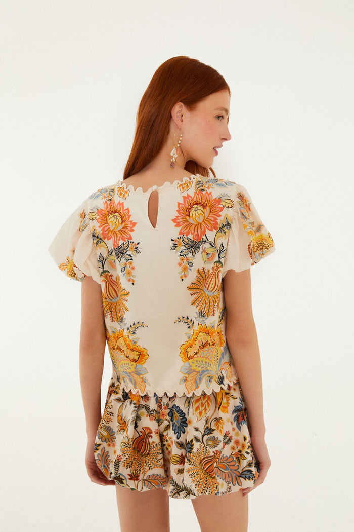FARM Rio model wearing the Light Pink Ligia Short Sleeve Lenzing Ecovero Euroflax Blouse