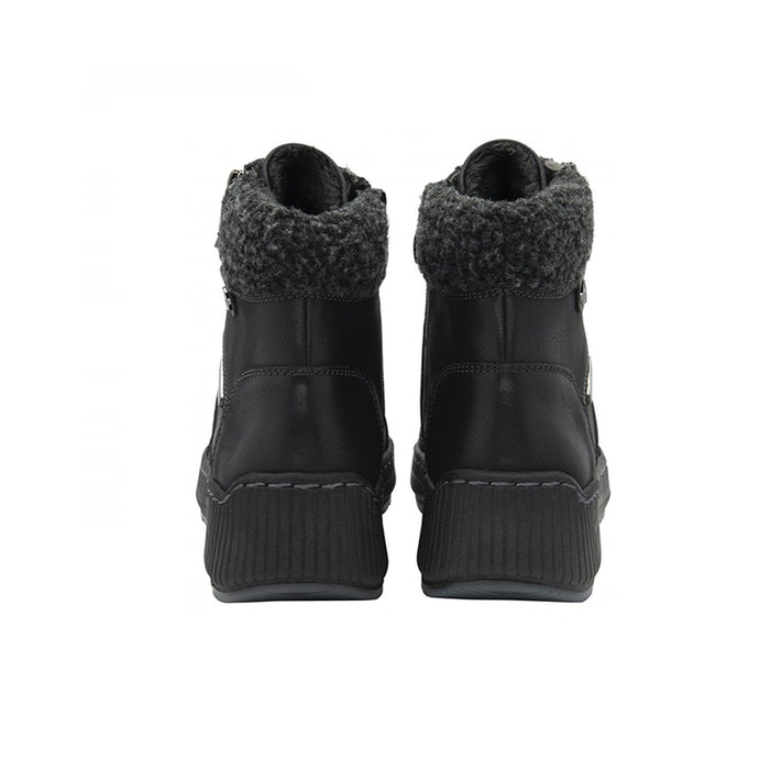 Black ankle boots, back view, with faux-fur collar and cushioned midsole