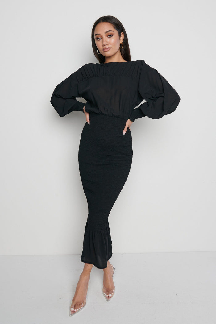 Model Wears Size UK 8|Lucille Midaxi Dress- Black