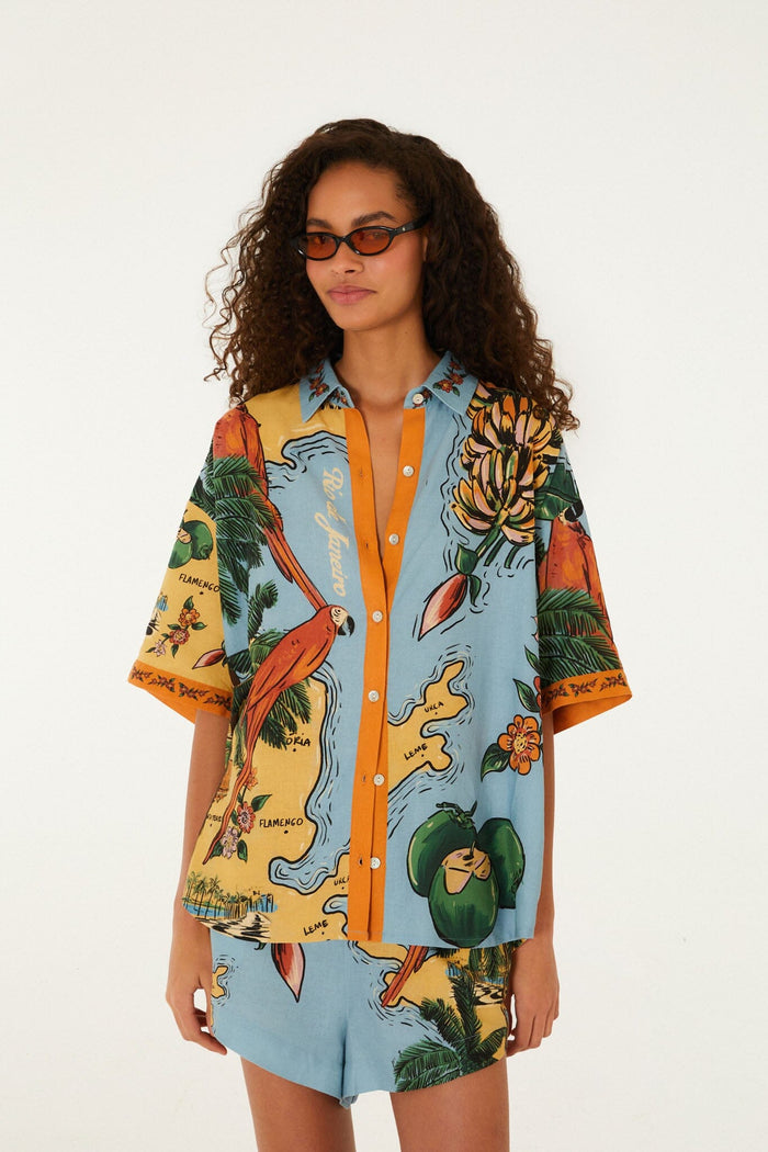 FARM Rio model wearing the Multicolor Beaches Path Buttoned Shirt