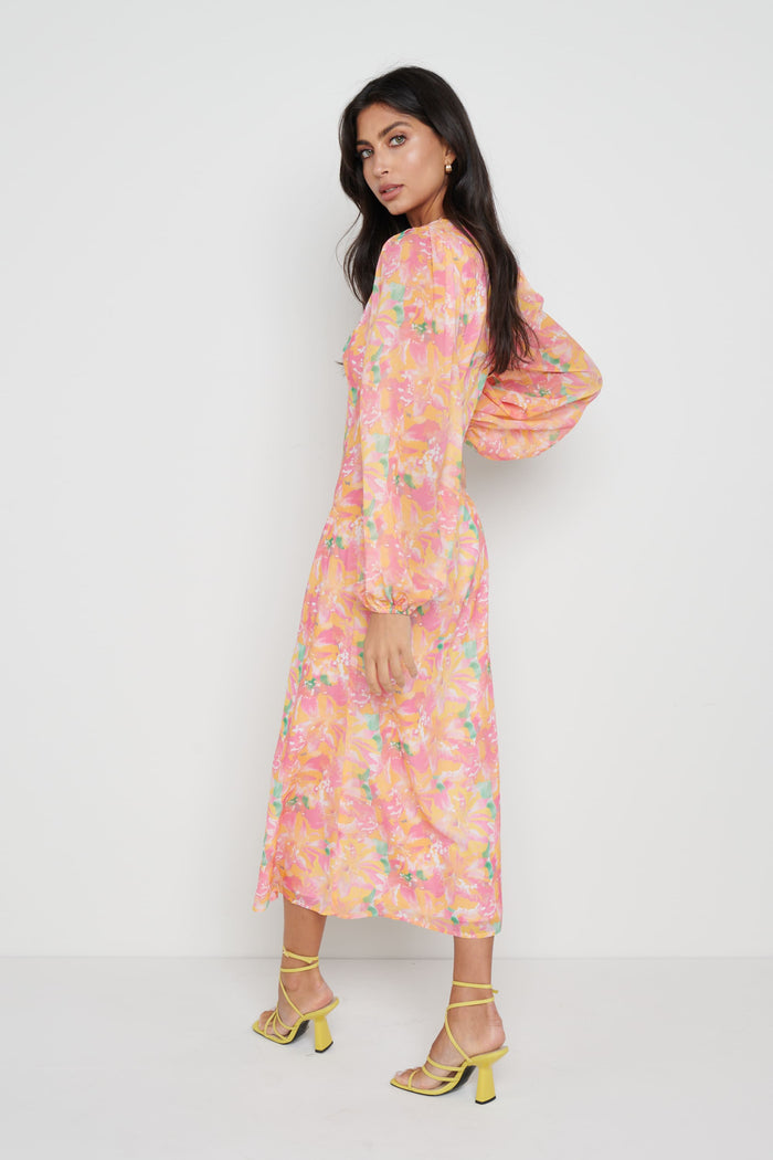 Lygia Is 5'9" & Wears Size UK 8|Naya Midaxi Dress - Orange and Pink Floral