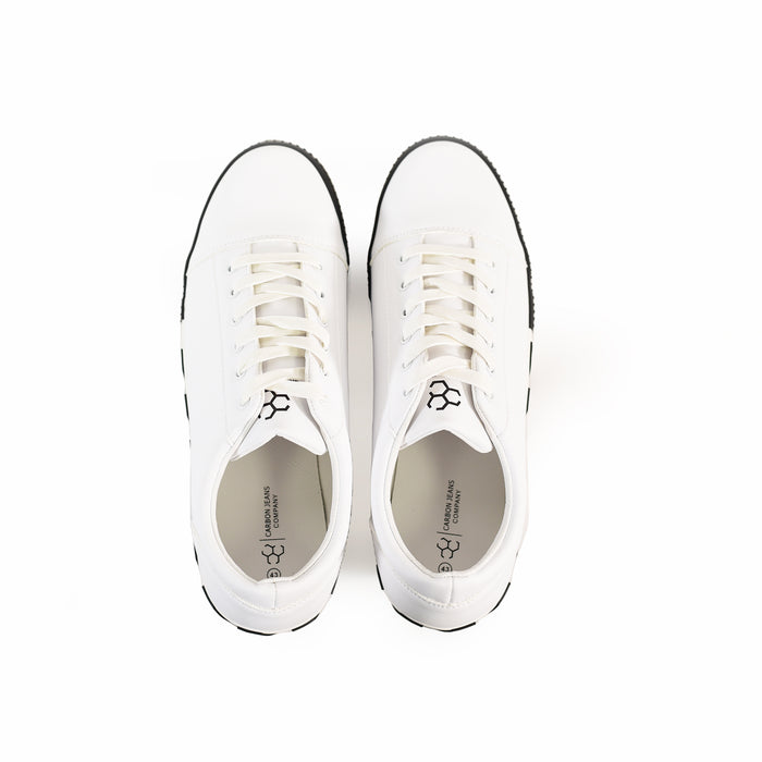 Top-down view of Carbon Urban Edge Off-Sneakers in white with black soles, featuring a minimalist lace-up streetwear design.