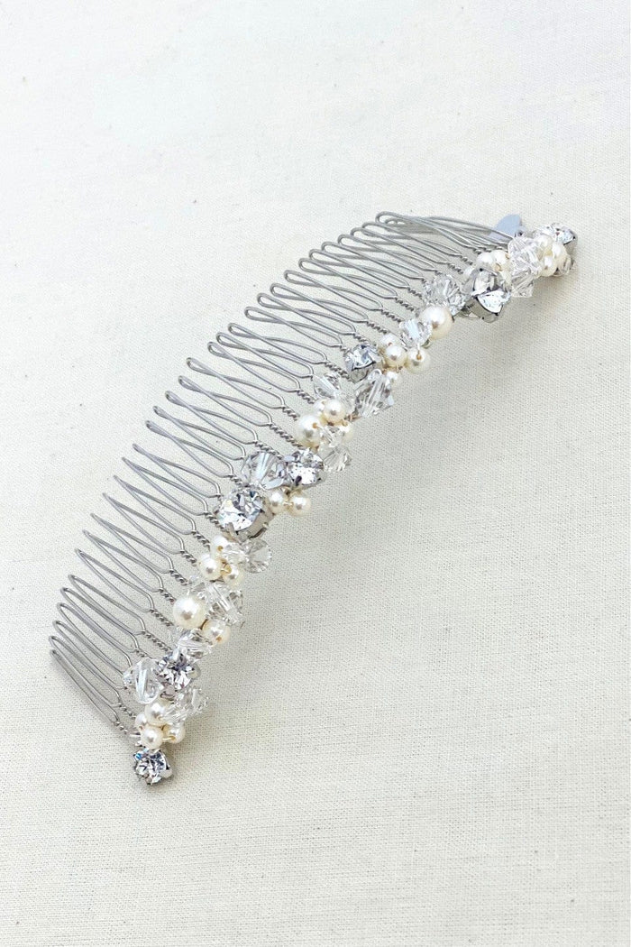 Sara Gabriel Gia Comb