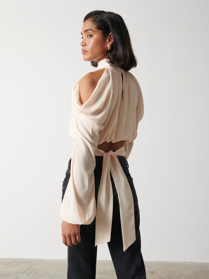 Robyn Is 5'9" & Wears Size UK 8|Selena Cold Shoulder Top - Pearl Ivory