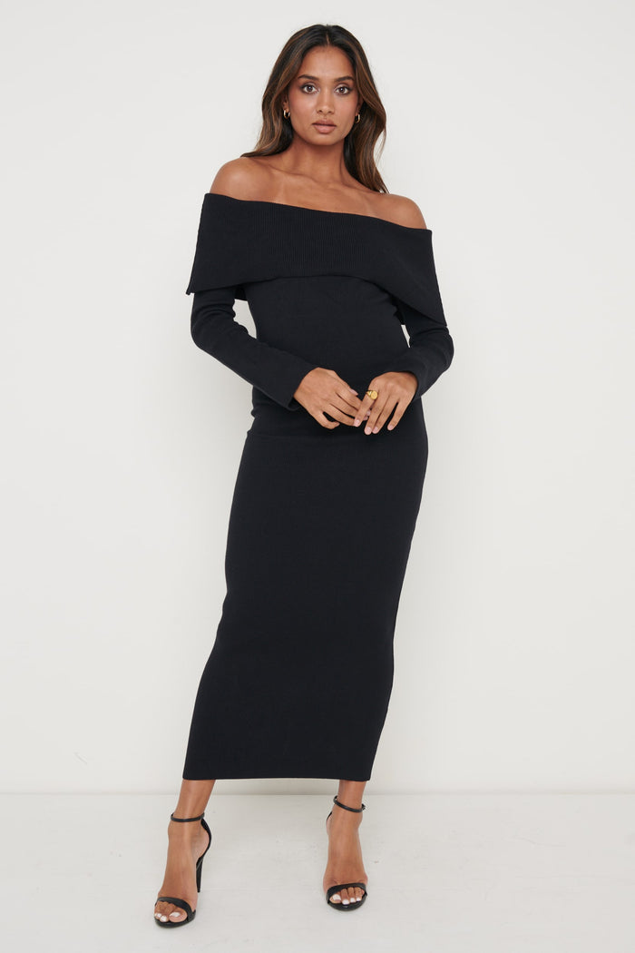 Sachi Is 5’7” & Wears Size UK S|Soreya Bardot Knit Dress - Black